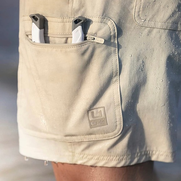 HUK Women's Next Level Quick-Drying Performance Fishing Shorts - Picture 5 of 5